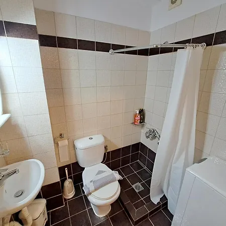 Cozy Lemesou Free Parking Apartmán