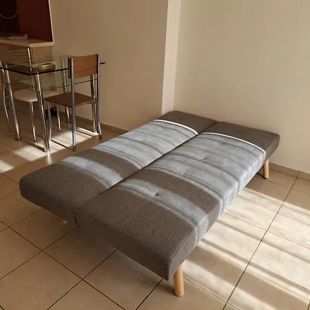 Cozy Lemesou Free Parking *