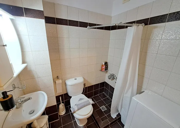 Cozy Lemesou Free Parking Apartamento Patras